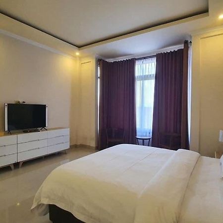 Grand Puri Hotel Batununggul Экстерьер фото