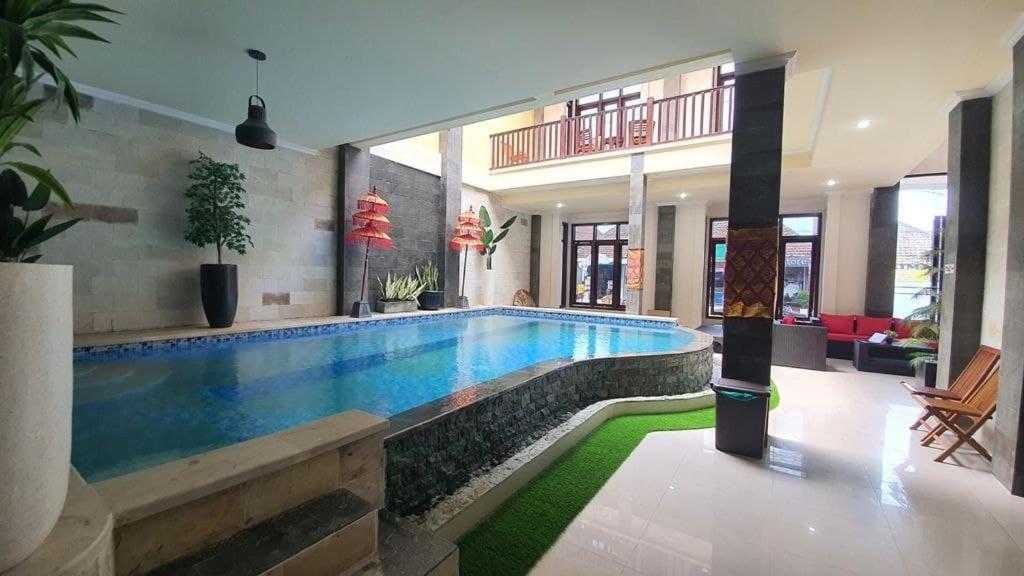 Grand Puri Hotel Batununggul Экстерьер фото