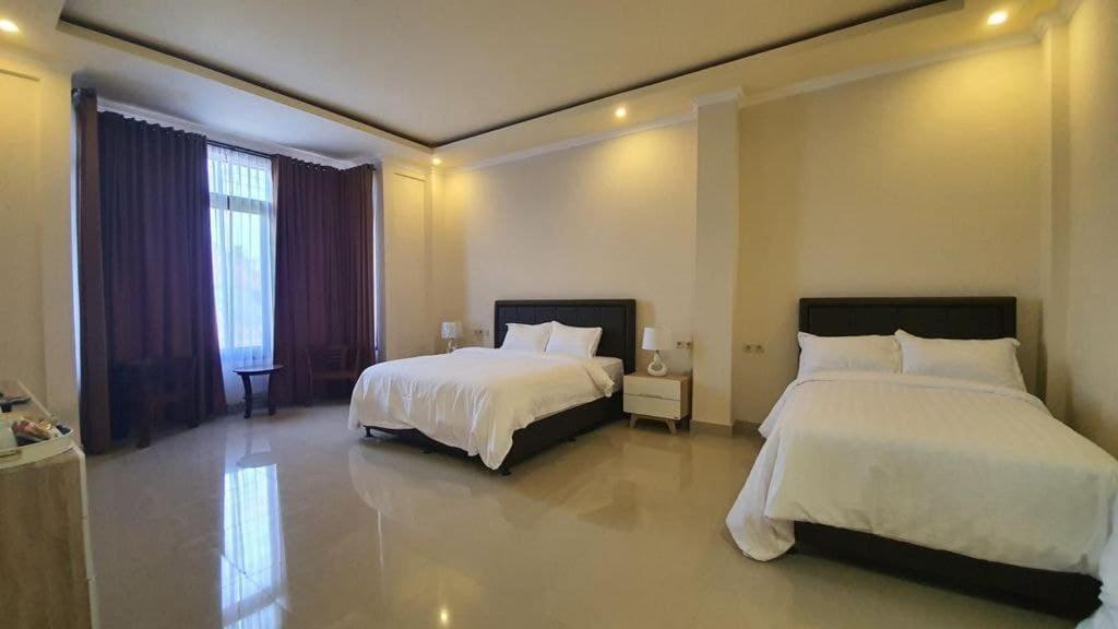 Grand Puri Hotel Batununggul Экстерьер фото